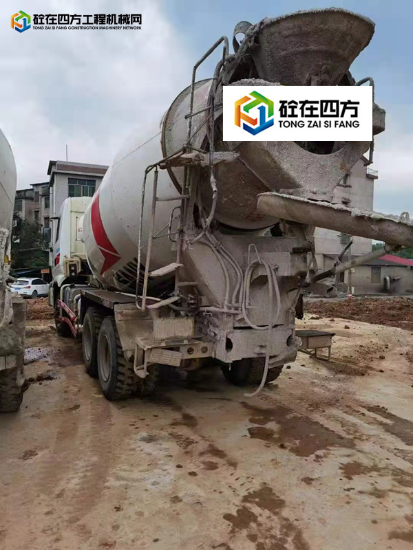 https://images.tongzsf.com/tong/truck_machine/20211015/16168f73aa32ee.jpg
