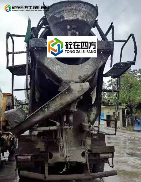 https://images.tongzsf.com/tong/truck_machine/20211015/1616933a437613.jpg