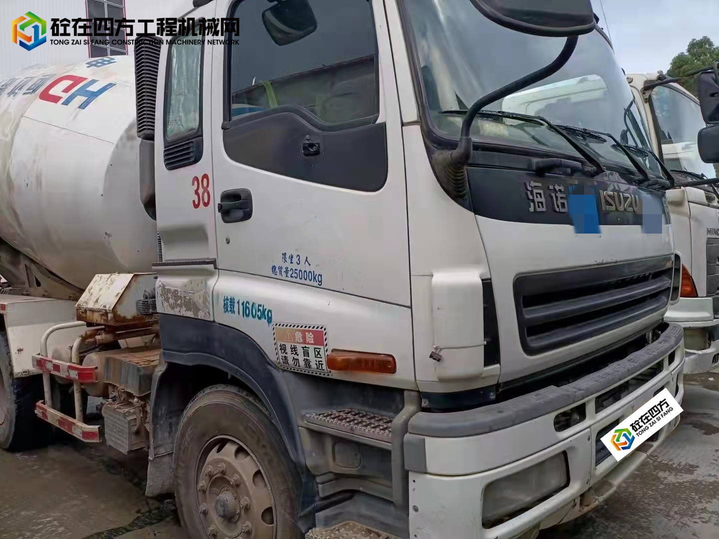 https://images.tongzsf.com/tong/truck_machine/20211015/1616946d18fad5.jpg