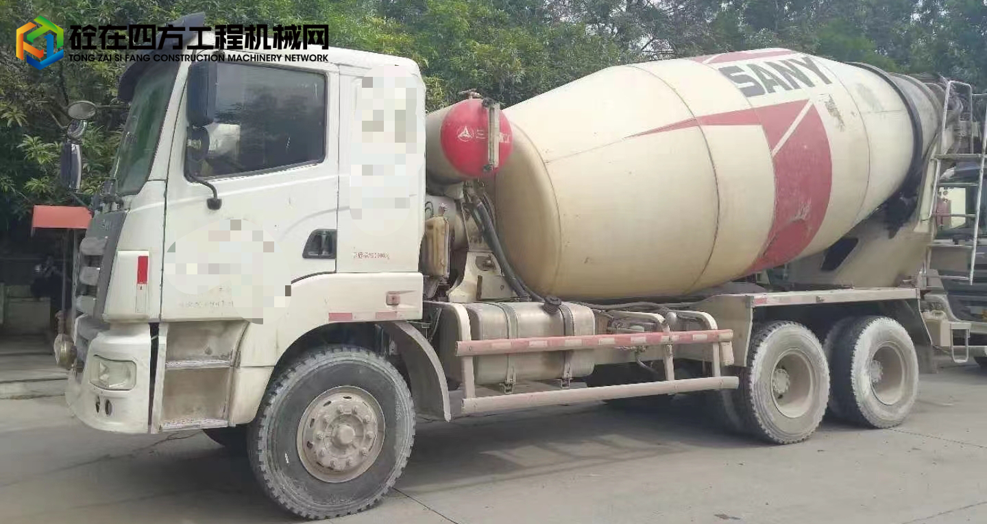 https://images.tongzsf.com/tong/truck_machine/20211015/161695a4b04cf3.jpg