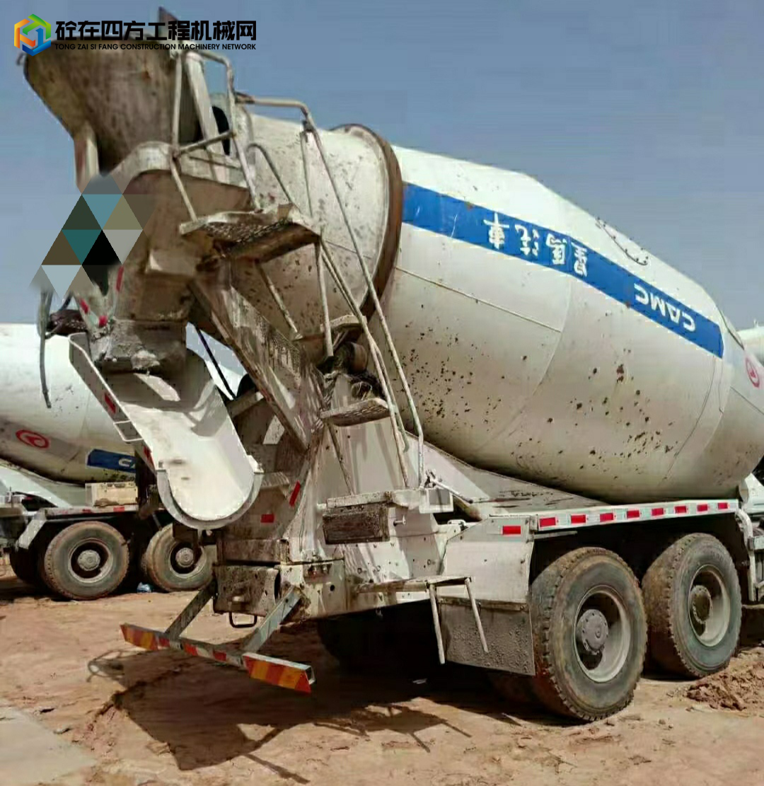https://images.tongzsf.com/tong/truck_machine/20211016/16169a7f9baba4.jpg