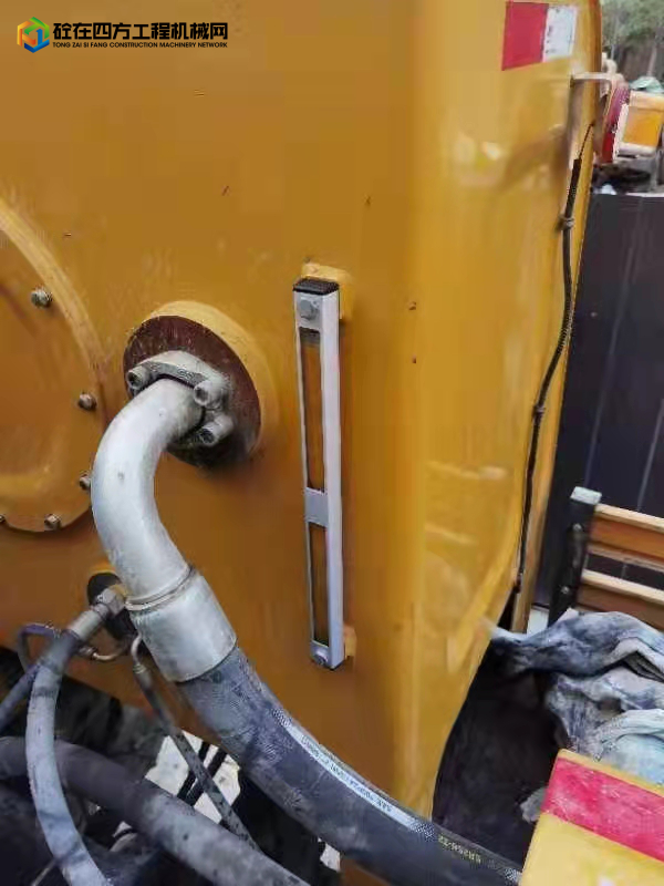 https://images.tongzsf.com/tong/truck_machine/20211016/1616a7bfc15756.jpg
