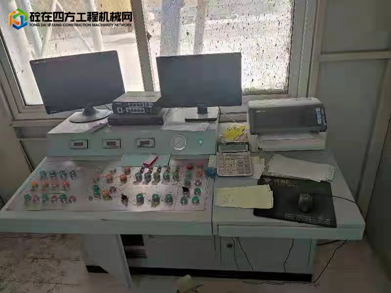 https://images.tongzsf.com/tong/truck_machine/20211018/1616cc7d9ac3e3.jpg