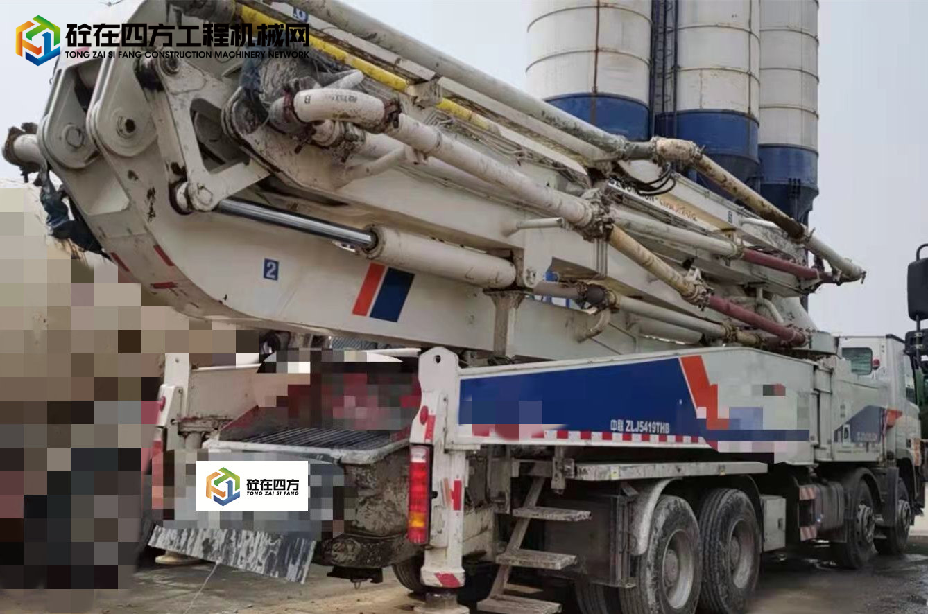 https://images.tongzsf.com/tong/truck_machine/20211018/1616cd24acbb2b.jpg