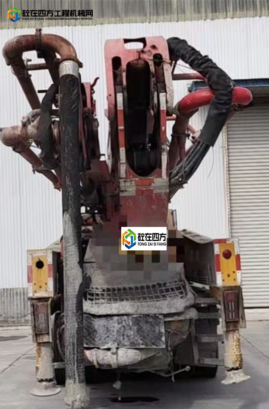 https://images.tongzsf.com/tong/truck_machine/20211018/1616d252bd2e64.jpg