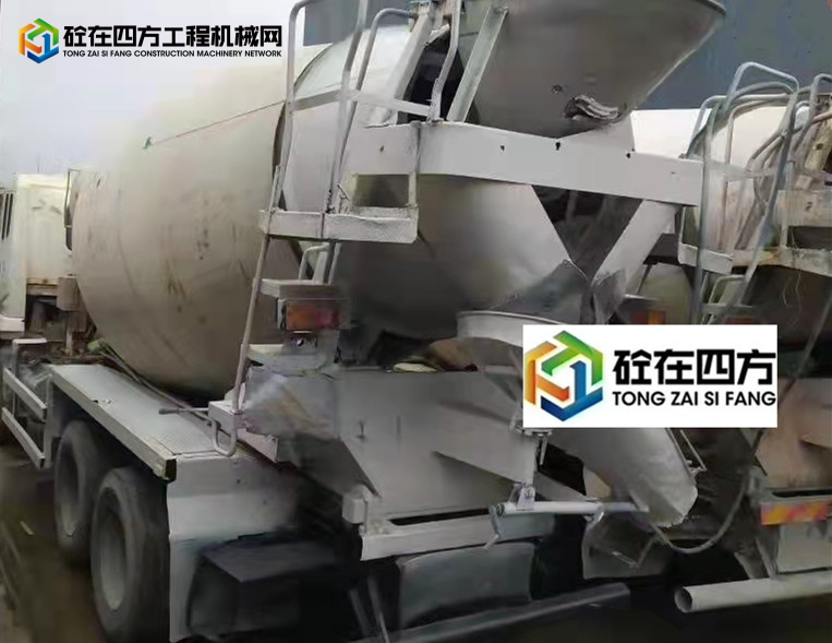 https://images.tongzsf.com/tong/truck_machine/20211018/1616d2f819b8d7.jpg