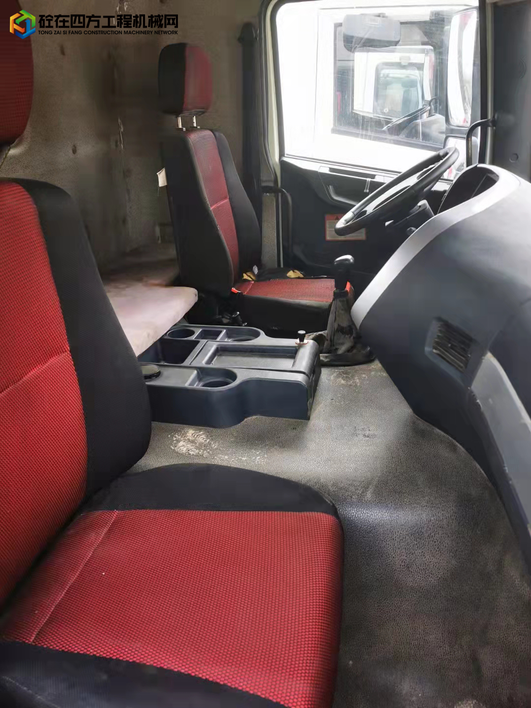 https://images.tongzsf.com/tong/truck_machine/20211019/1616e758b309d5.jpg