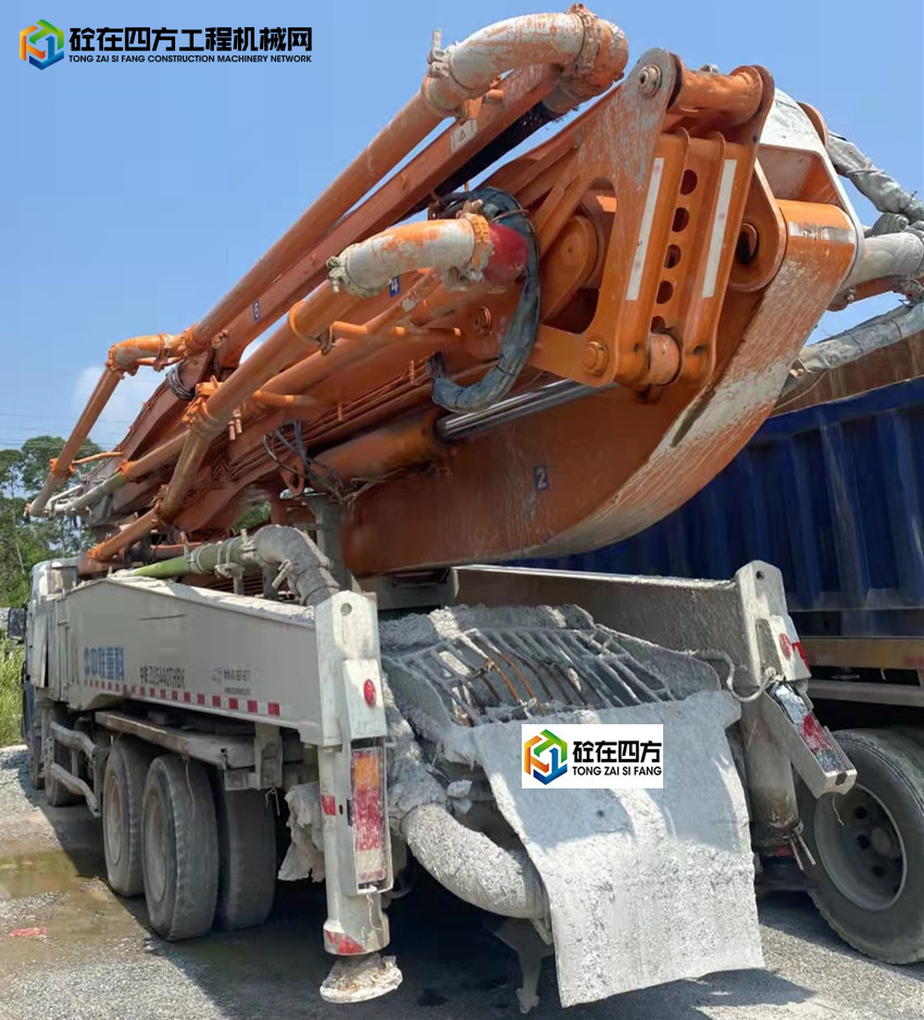 https://images.tongzsf.com/tong/truck_machine/20211020/1616f7da5c36fa.jpg