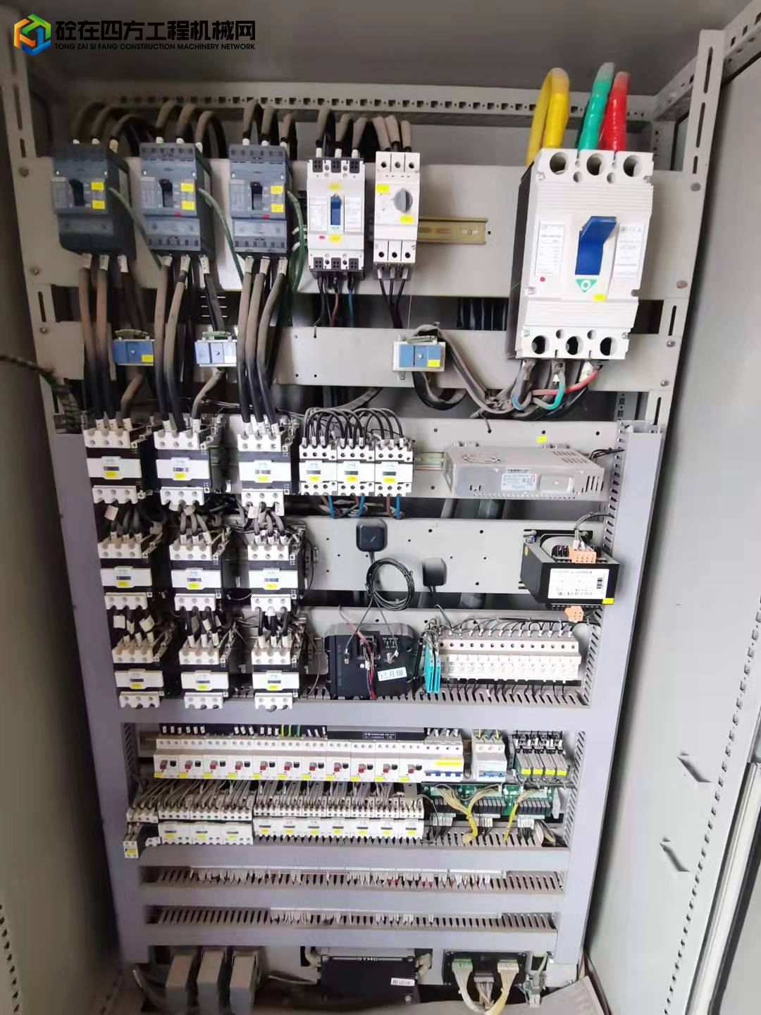 https://images.tongzsf.com/tong/truck_machine/20211020/1616f882fc4483.jpg