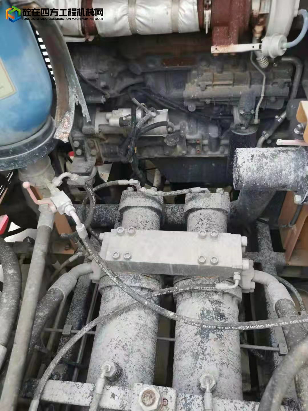 https://images.tongzsf.com/tong/truck_machine/20211020/1616fb2e463183.jpg