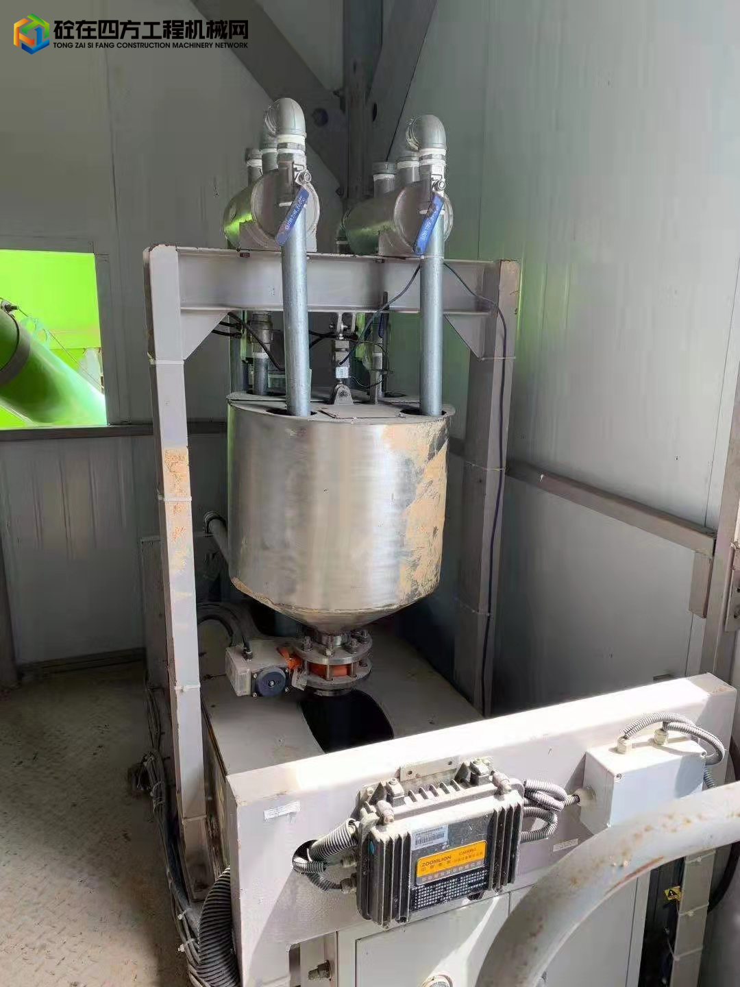 https://images.tongzsf.com/tong/truck_machine/20211020/1616fbc9928e68.jpg