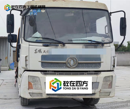 https://images.tongzsf.com/tong/truck_machine/20211020/1616fdf6bc7e37.jpg