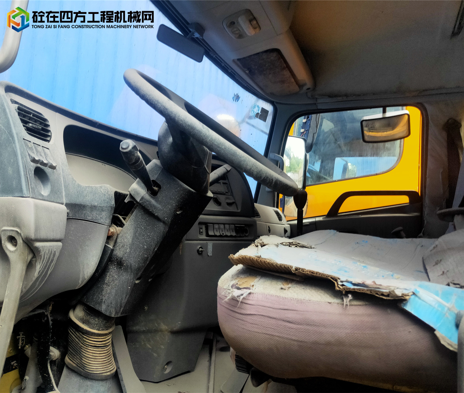 https://images.tongzsf.com/tong/truck_machine/20211021/16170c8590f839.jpg