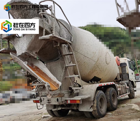 https://images.tongzsf.com/tong/truck_machine/20211022/16172295b131e2.jpg