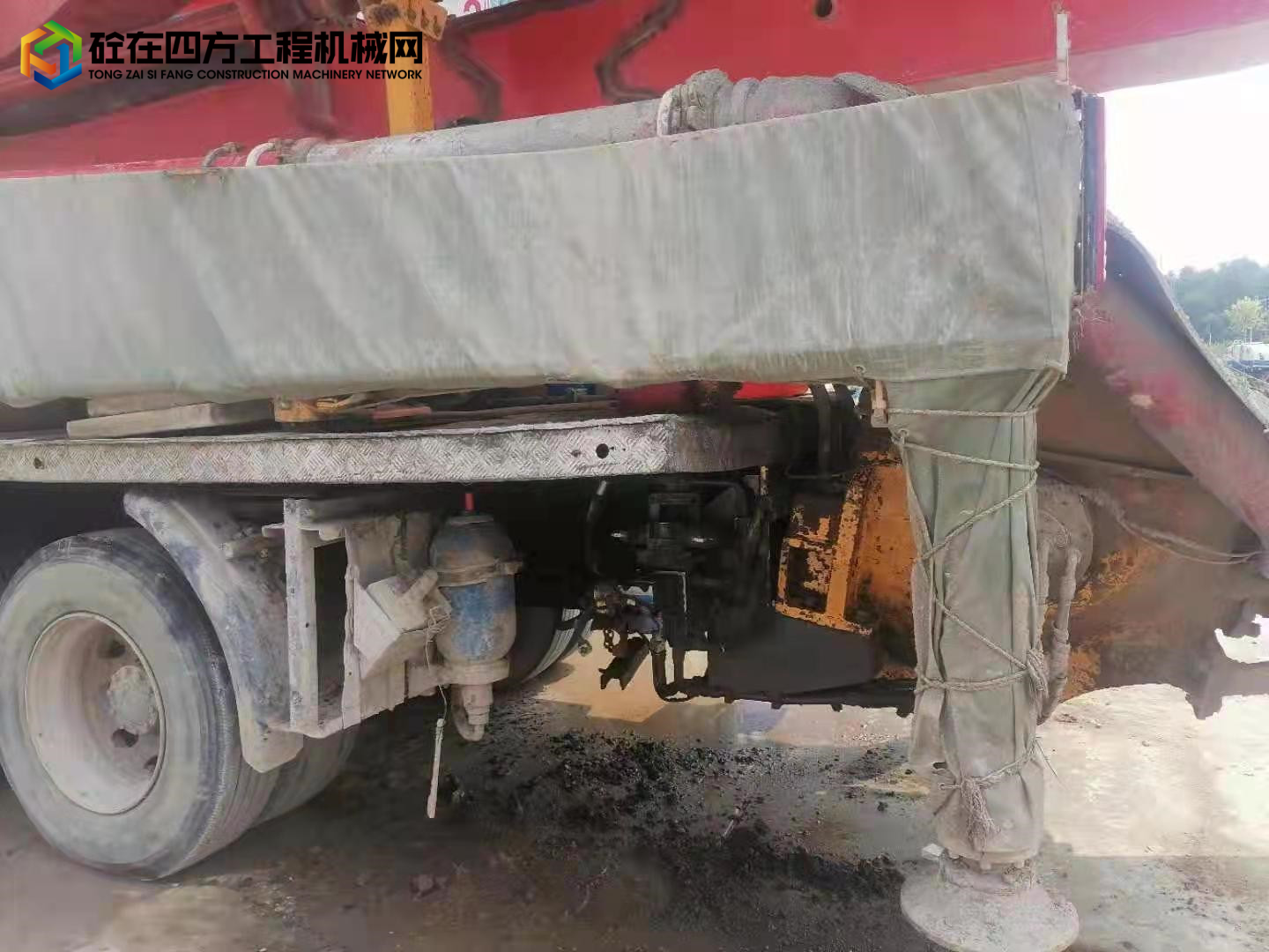 https://images.tongzsf.com/tong/truck_machine/20211022/1617269de38aad.jpg