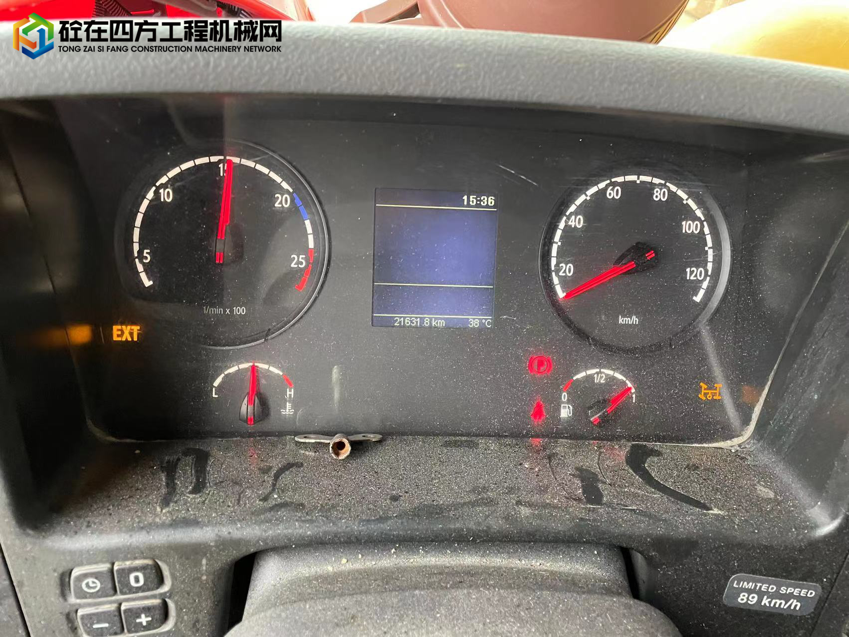 https://images.tongzsf.com/tong/truck_machine/20211023/161736ac3cd075.jpg
