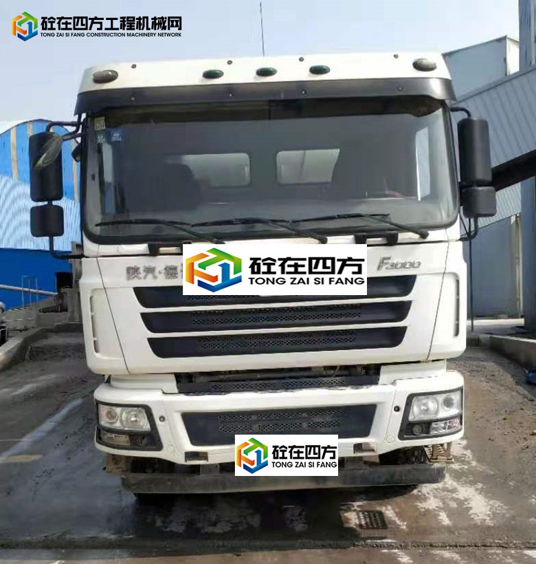 https://images.tongzsf.com/tong/truck_machine/20211023/16173c4bee57f6.jpg