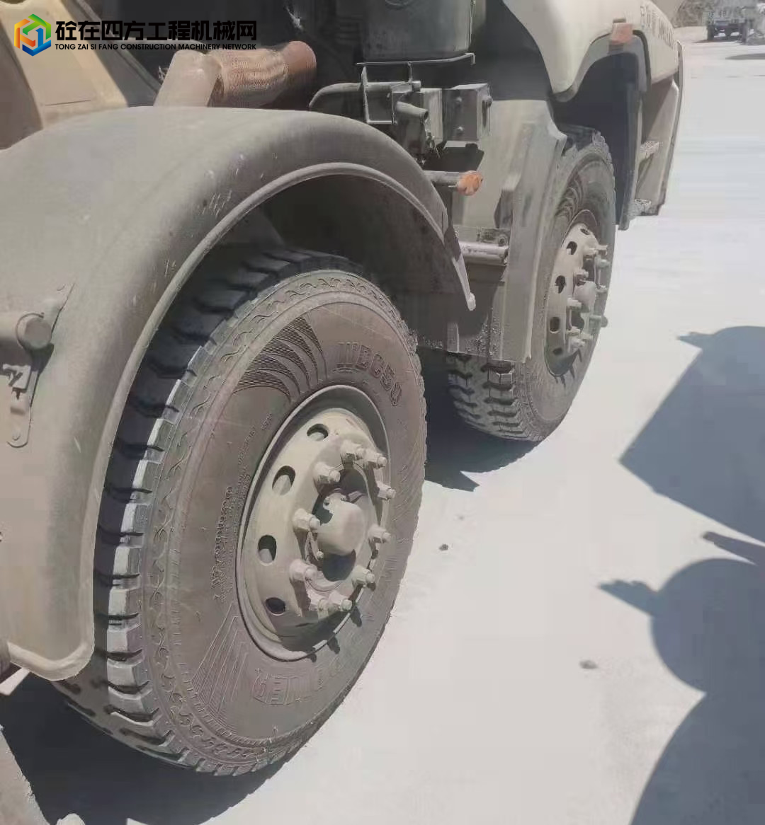 https://images.tongzsf.com/tong/truck_machine/20211023/16173f81f74982.jpg