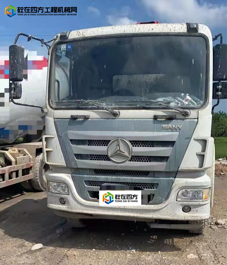 https://images.tongzsf.com/tong/truck_machine/20211025/161761055e1b84.jpg