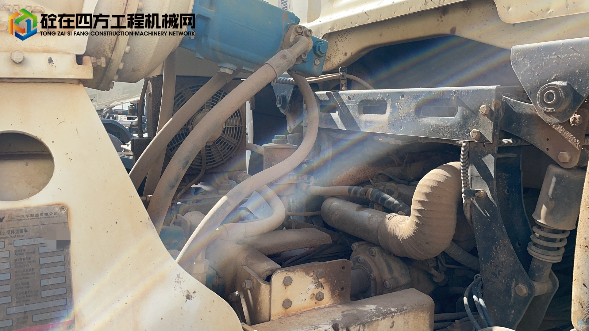 https://images.tongzsf.com/tong/truck_machine/20211025/1617623ee75b2e.jpg