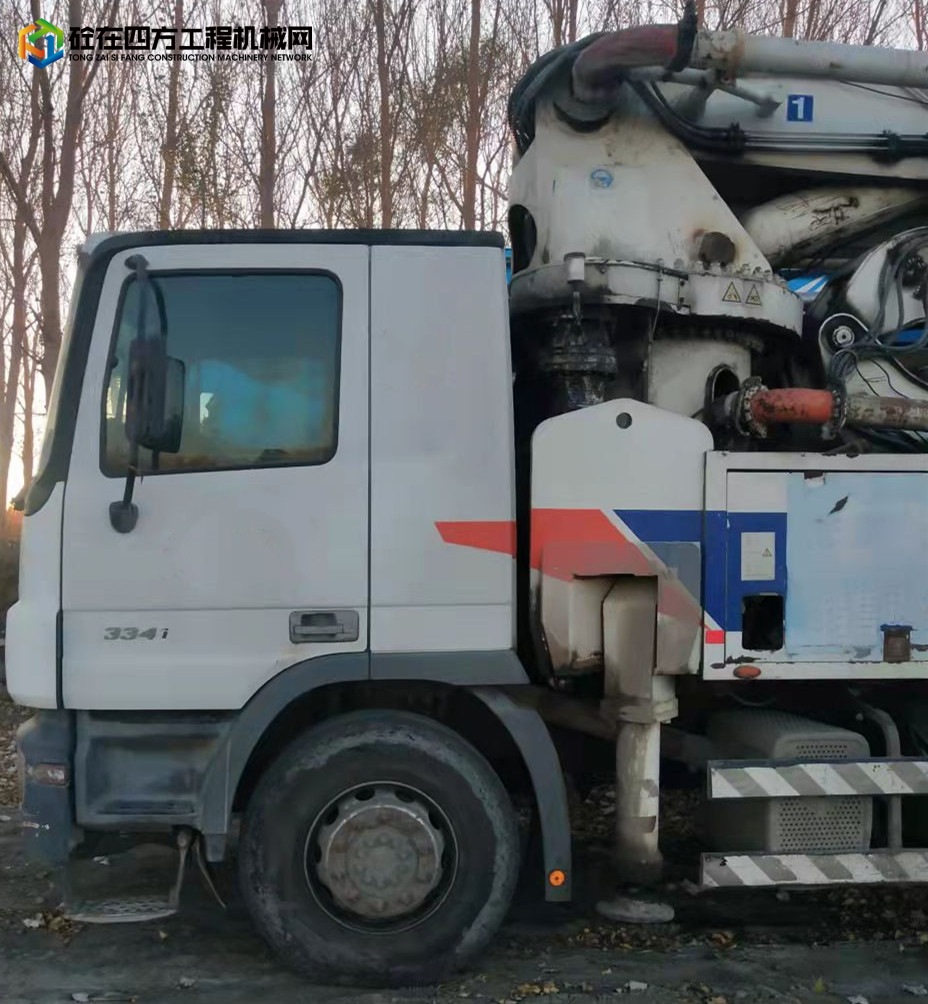 https://images.tongzsf.com/tong/truck_machine/20211025/1617625fecd580.jpg
