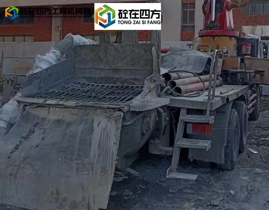 https://images.tongzsf.com/tong/truck_machine/20211025/161766da9b4d78.jpg