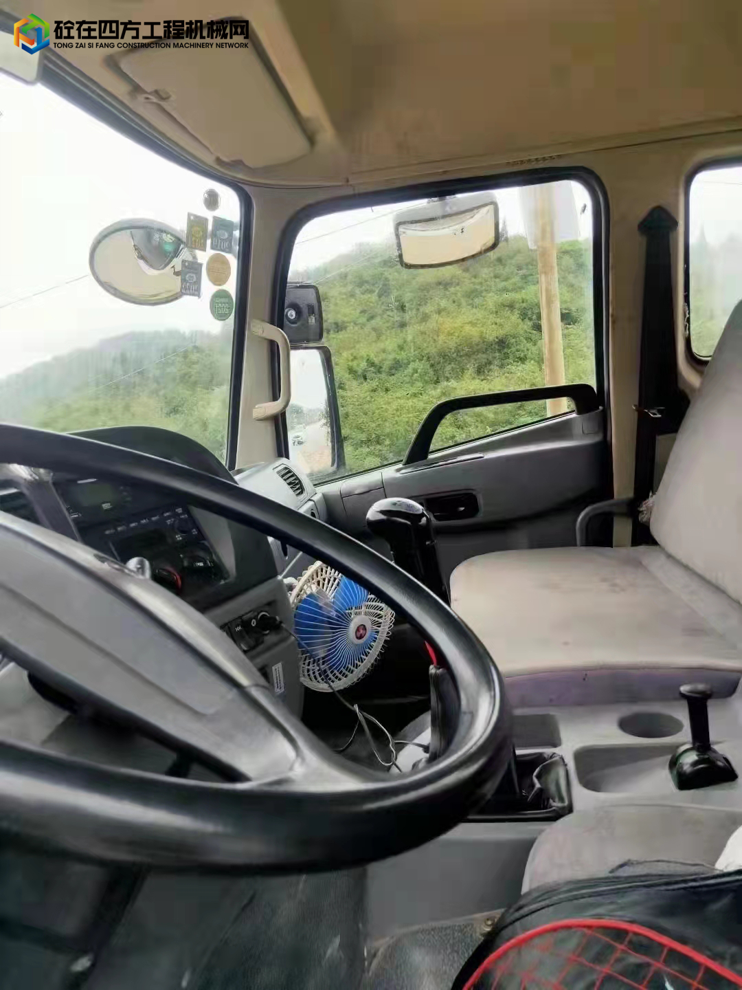 https://images.tongzsf.com/tong/truck_machine/20211026/161777100bd6f7.jpg
