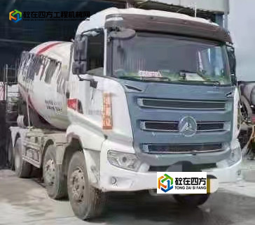 https://images.tongzsf.com/tong/truck_machine/20211026/161777101dfd5c.jpg