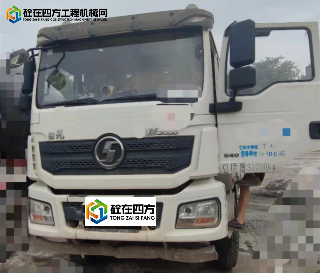 https://images.tongzsf.com/tong/truck_machine/20211026/1617773e16c8b4.jpg