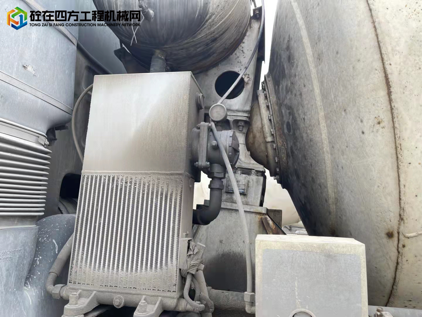 https://images.tongzsf.com/tong/truck_machine/20211026/161779c735171b.jpg