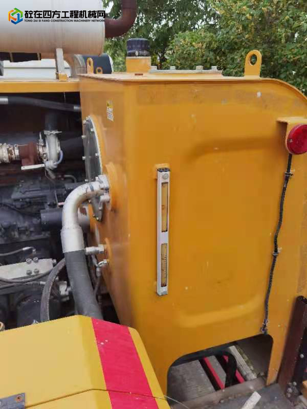 https://images.tongzsf.com/tong/truck_machine/20211026/16177a3b7e17e6.jpg