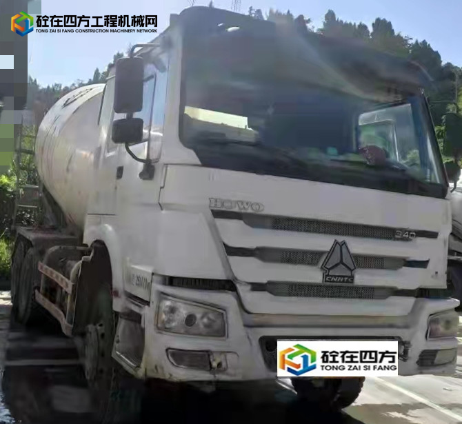 https://images.tongzsf.com/tong/truck_machine/20211026/16177ae4888449.jpg