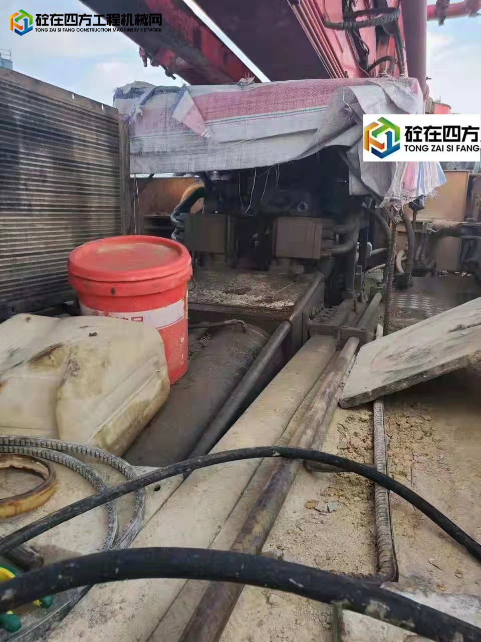 https://images.tongzsf.com/tong/truck_machine/20211027/16178bab67eab0.jpg