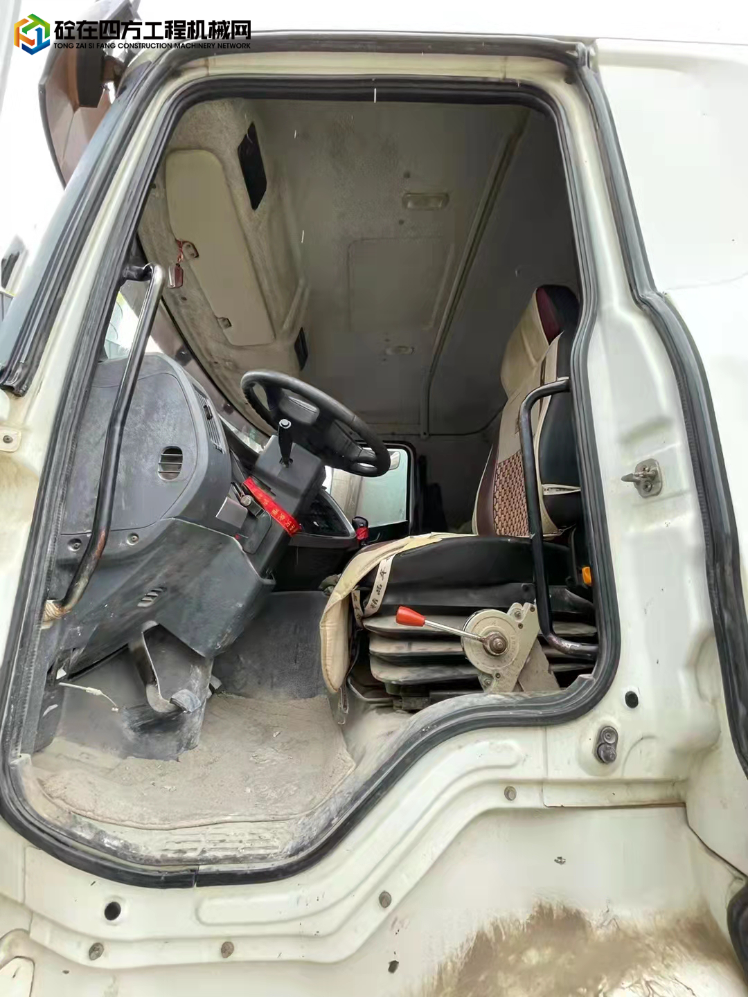 https://images.tongzsf.com/tong/truck_machine/20211027/16178cd646658e.jpg