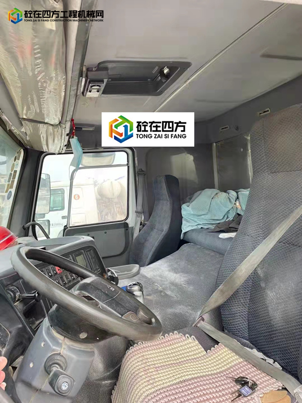 https://images.tongzsf.com/tong/truck_machine/20211027/161791c97d1ba8.jpg