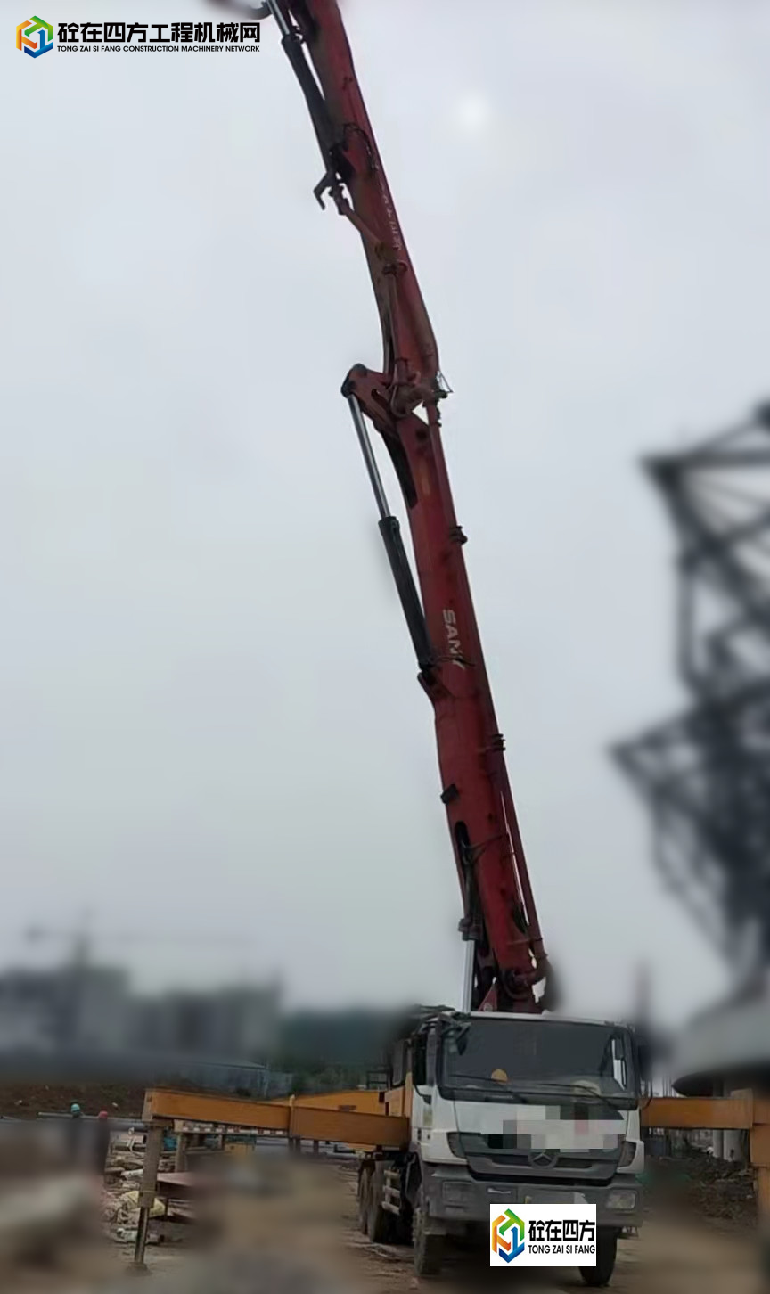 https://images.tongzsf.com/tong/truck_machine/20211028/16179f6107c9cc.jpg
