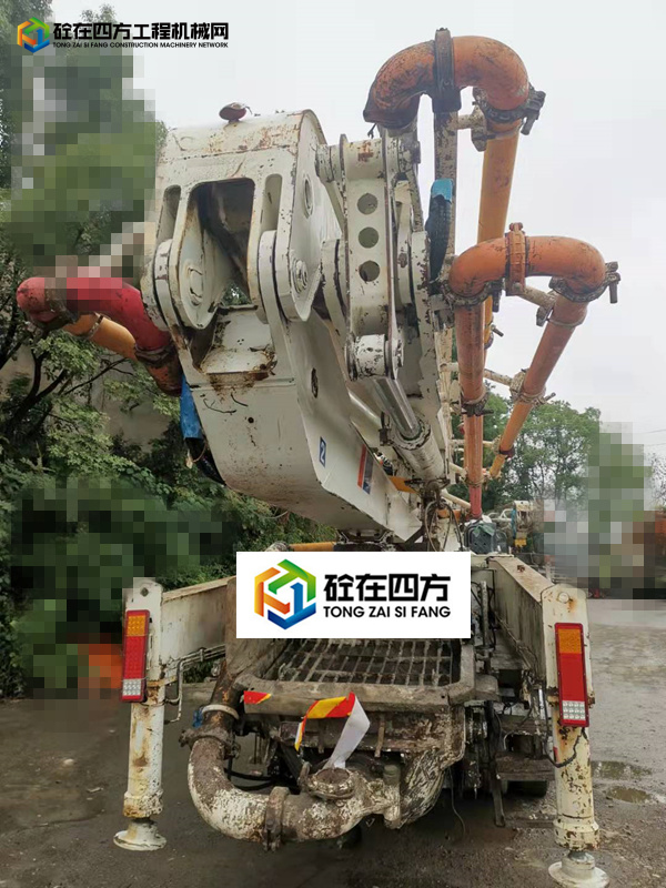 https://images.tongzsf.com/tong/truck_machine/20211028/1617a1c11a7831.jpg