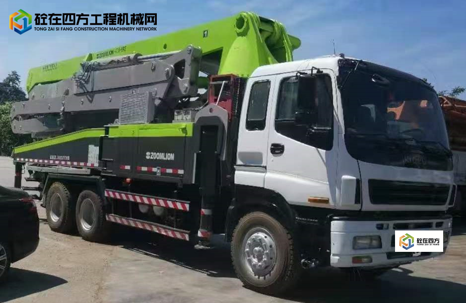 https://images.tongzsf.com/tong/truck_machine/20211028/1617a4c59371df.jpg