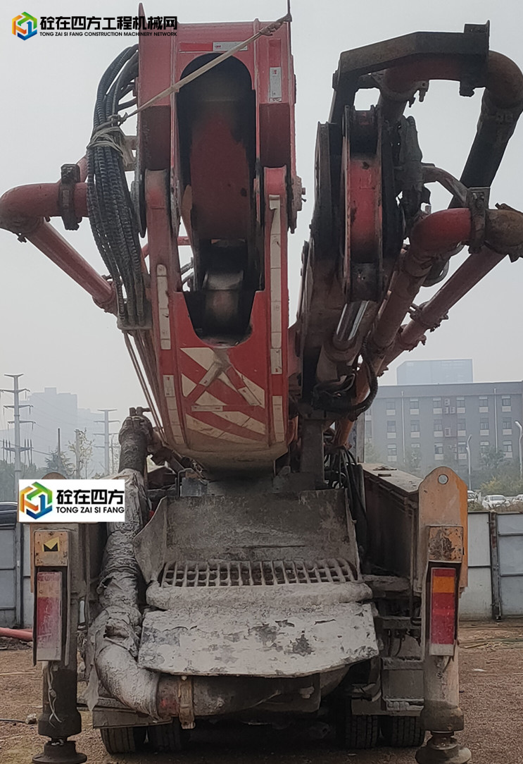 https://images.tongzsf.com/tong/truck_machine/20211028/1617a6f38ec43c.jpg