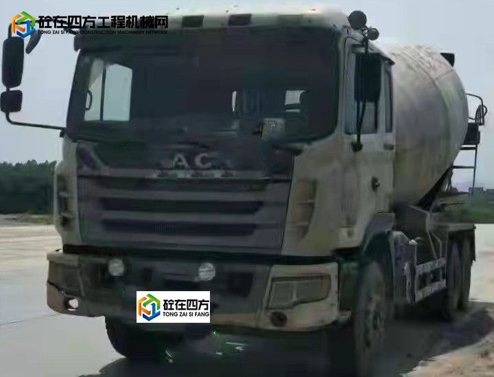 https://images.tongzsf.com/tong/truck_machine/20211029/1617b56778fcab.jpg