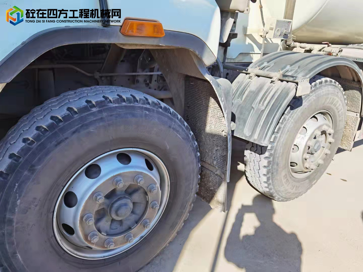 https://images.tongzsf.com/tong/truck_machine/20211029/1617ba2eb3ac6c.jpg