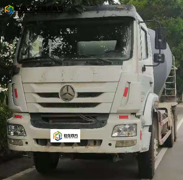 https://images.tongzsf.com/tong/truck_machine/20211029/1617bc08c3f907.jpg