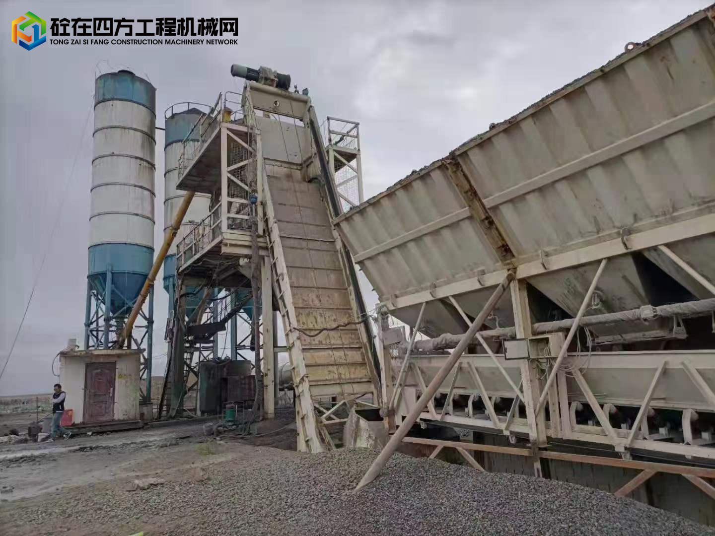 https://images.tongzsf.com/tong/truck_machine/20211030/1617ce9d545220.jpg
