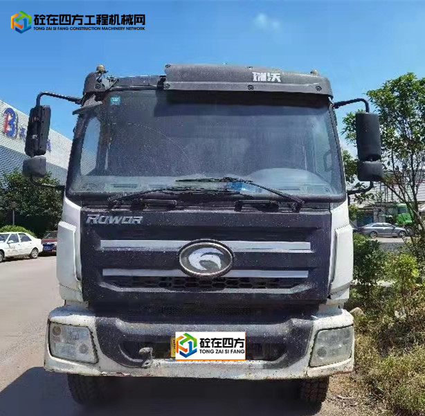 https://images.tongzsf.com/tong/truck_machine/20211030/1617cf709ddc51.jpg
