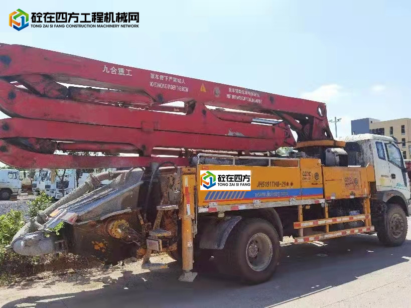 https://images.tongzsf.com/tong/truck_machine/20211030/1617cf70f09278.jpg