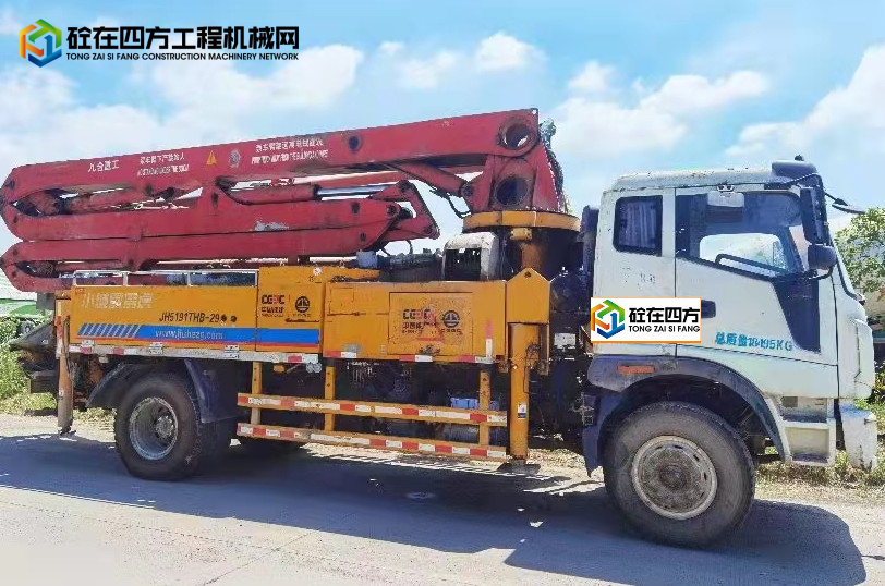 https://images.tongzsf.com/tong/truck_machine/20211030/1617cf712f322e.jpg
