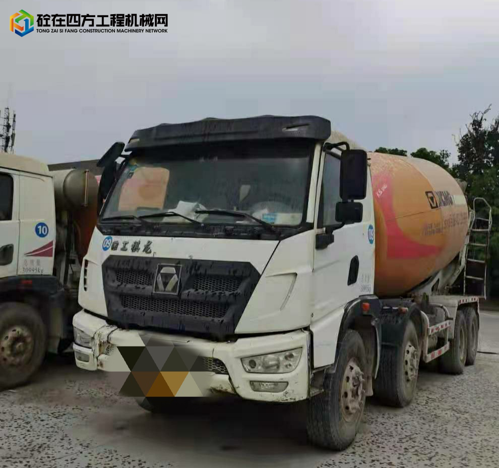 https://images.tongzsf.com/tong/truck_machine/20211031/1617de9a484cf3.jpg