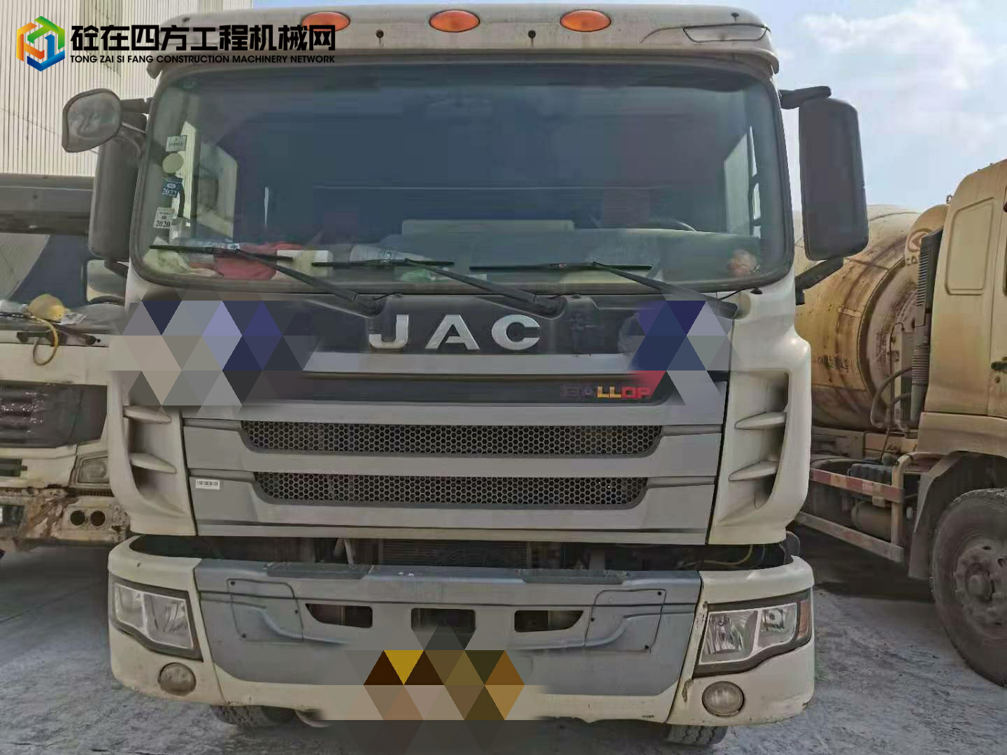 https://images.tongzsf.com/tong/truck_machine/20211031/1617e34761f719.jpg