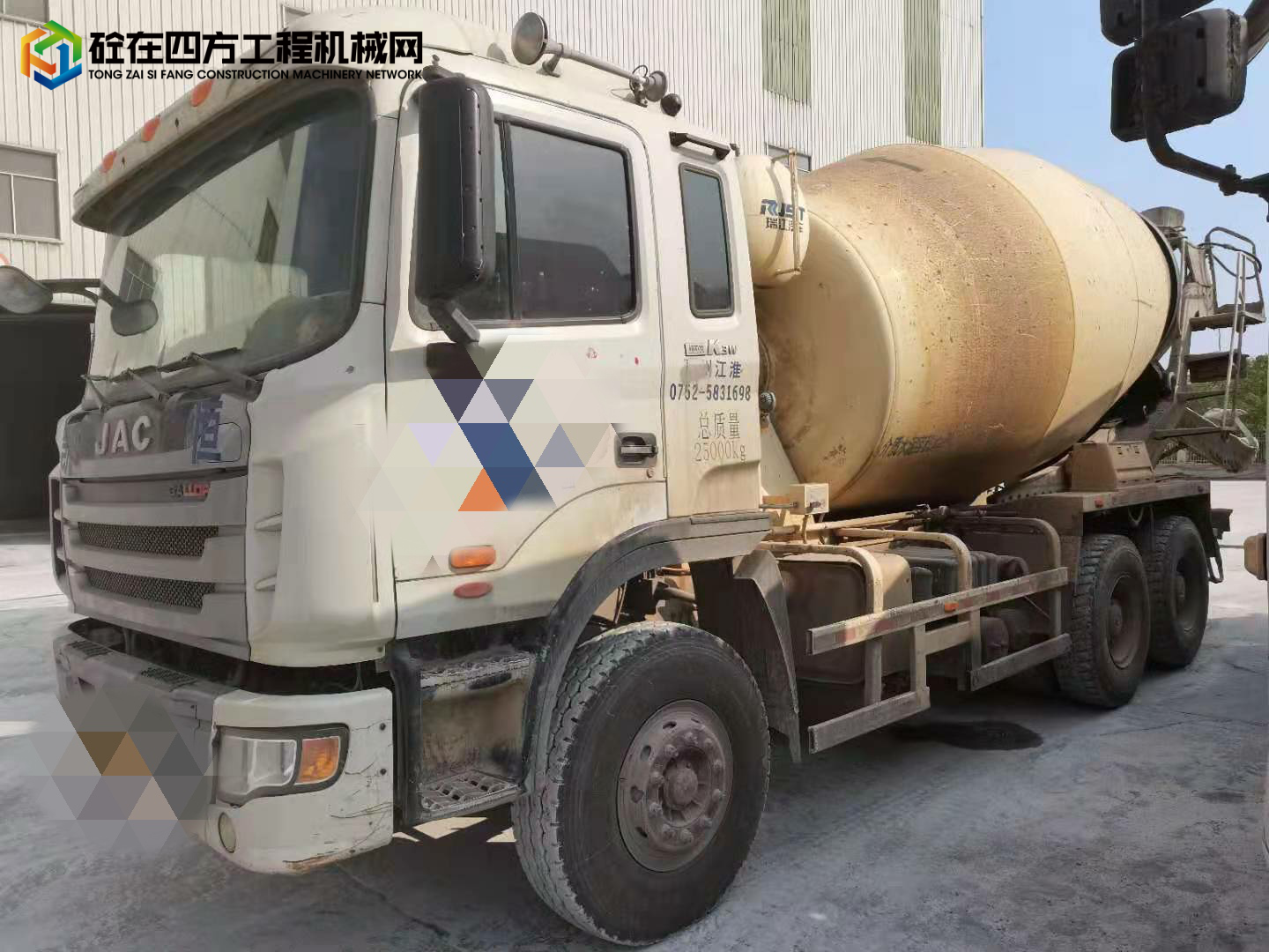 https://images.tongzsf.com/tong/truck_machine/20211031/1617e3476b65a3.jpg