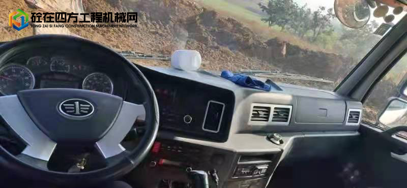https://images.tongzsf.com/tong/truck_machine/20211101/1617ff6a01ffdb.jpg